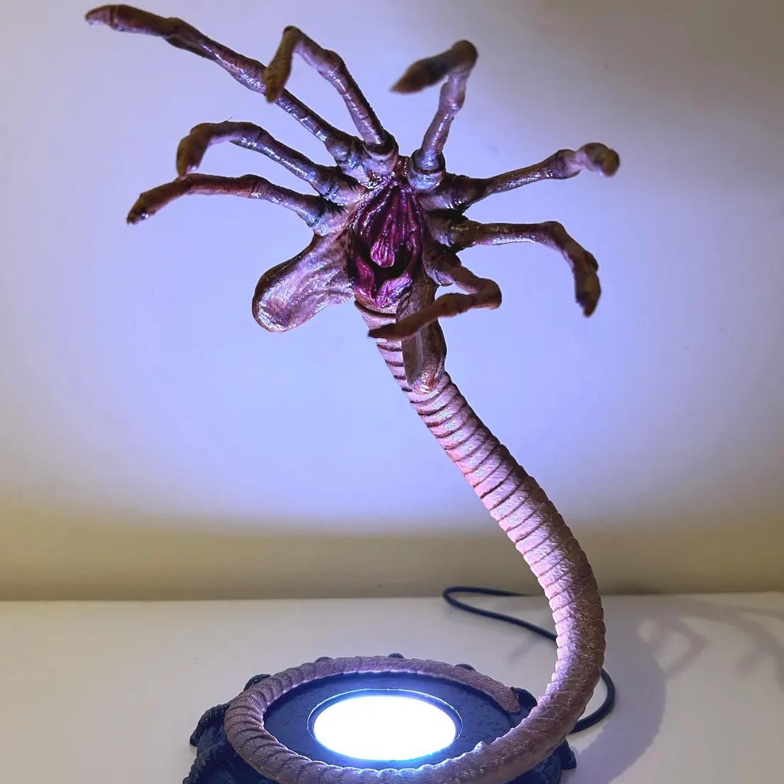 Alien Facehugger Lamp Nightlig - Home Lighting And Decor review and price