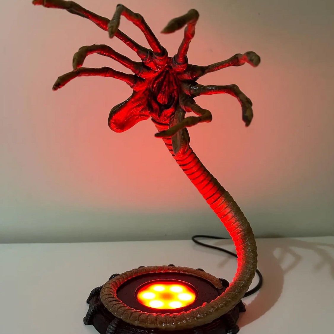Alien Facehugger Lamp Nightlig - Home Lighting And Decor review and price